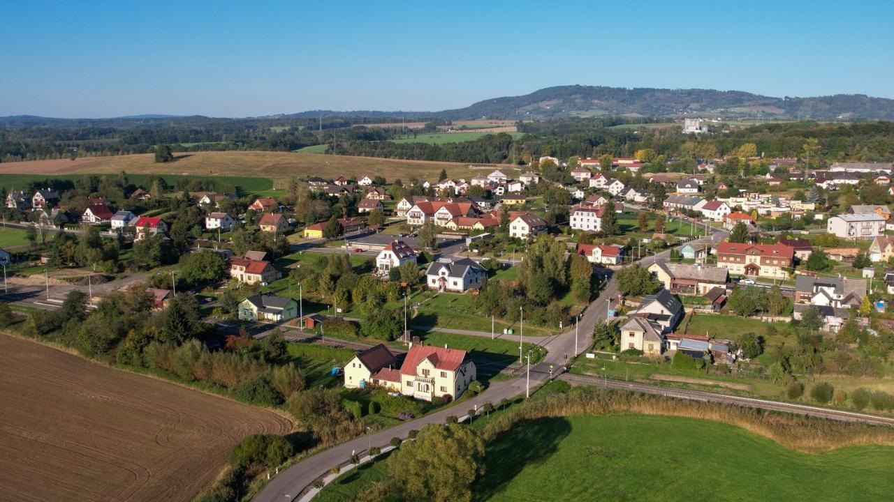 U Kapitana Appartement Radvánovice Buitenkant foto