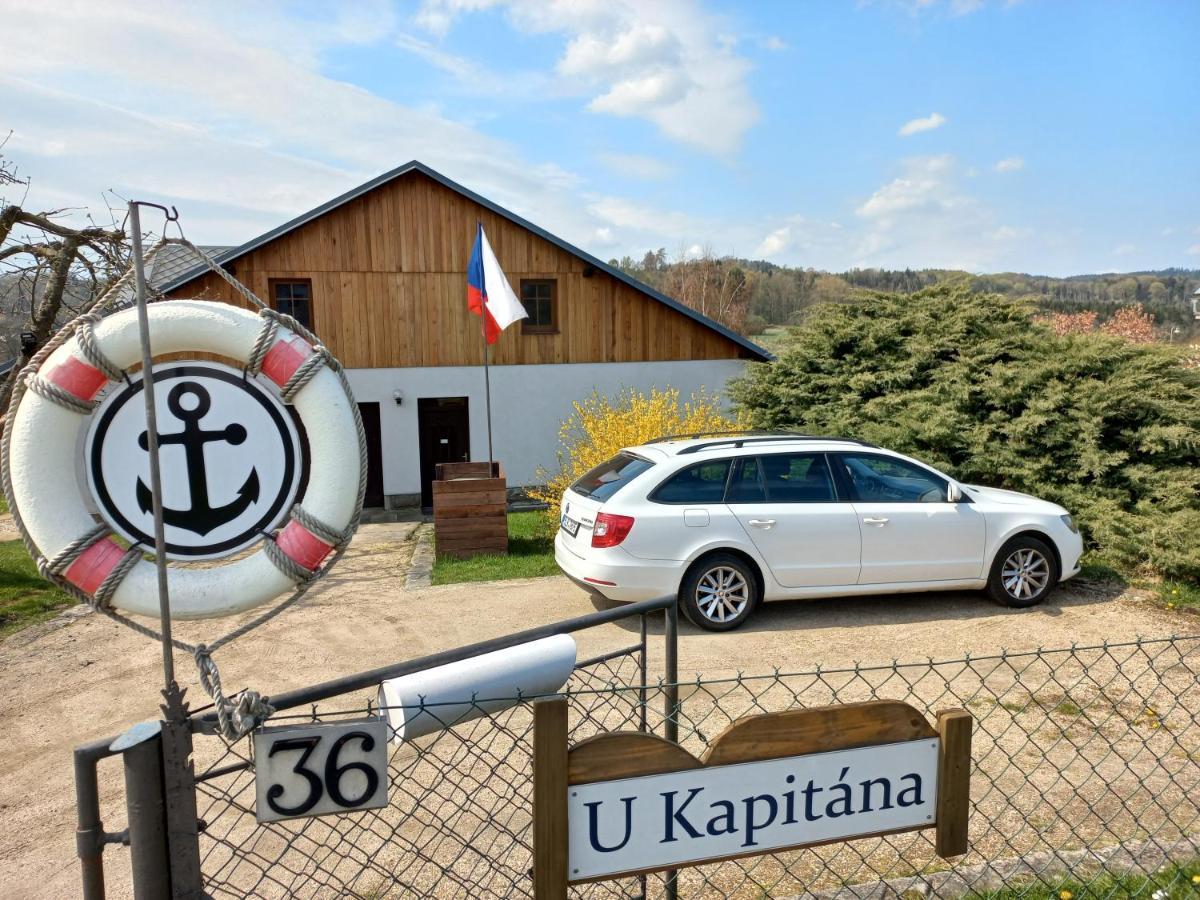 U Kapitana Appartement Radvánovice Buitenkant foto