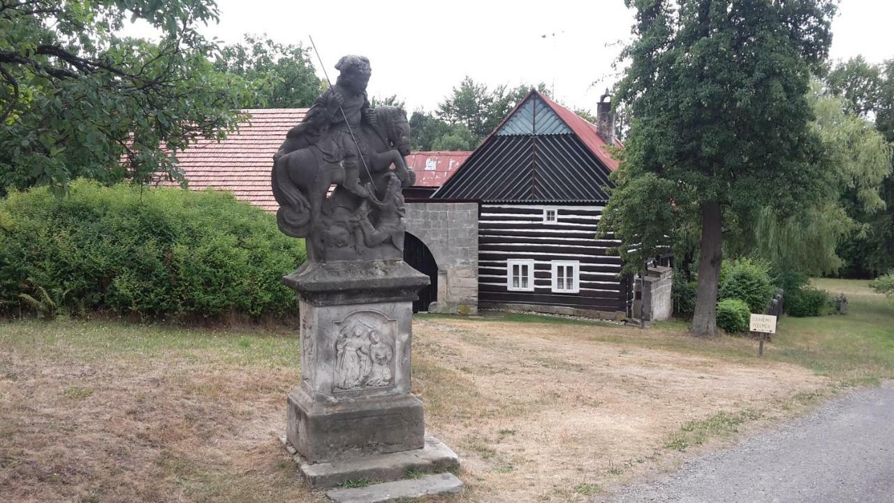 U Kapitana Appartement Radvánovice Buitenkant foto